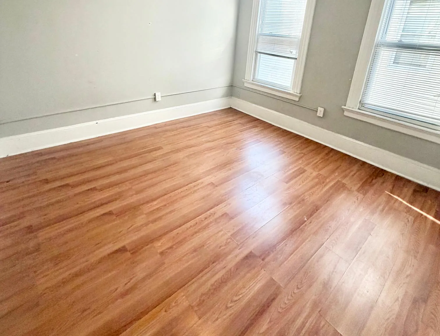 5 bed, 1.5 bath, 1500 sqft, $2,650 — Photo 4