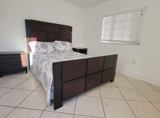 9501 SW 16th St #1, Miami, FL 33165