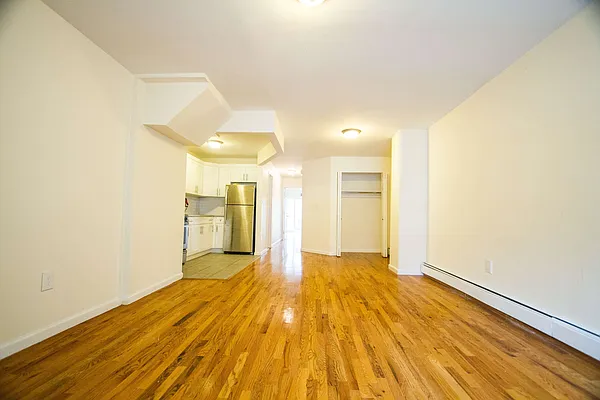 Rented by Nooklyn NYC LLC | media 6