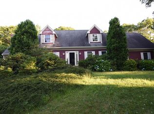 17 Sycamore Ave, Bourne, MA 02532
