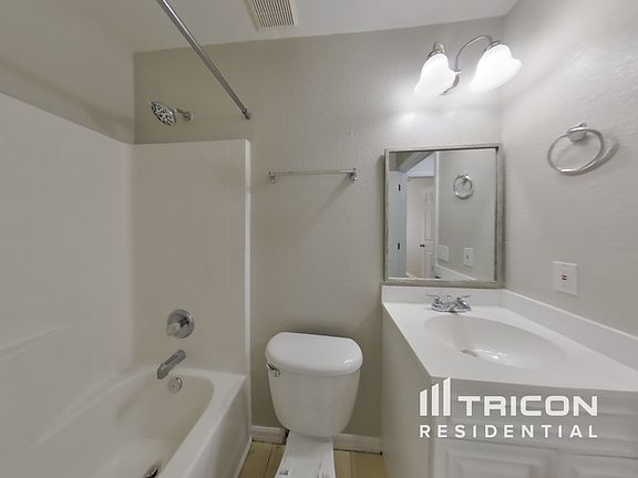 3rd image of 20825 Marlin St