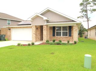 7524 Oak Lake Blvd, Pensacola, FL 32526