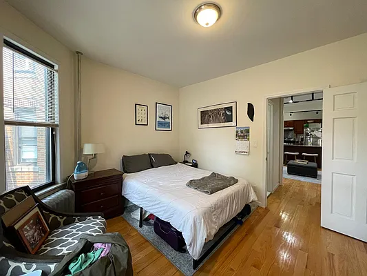 Rented by Corcoran | media 22