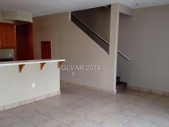 2nd image of 3769 Carlyle Dr APT 70