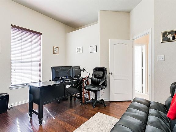 5th image of 1517 Summerwood Ln