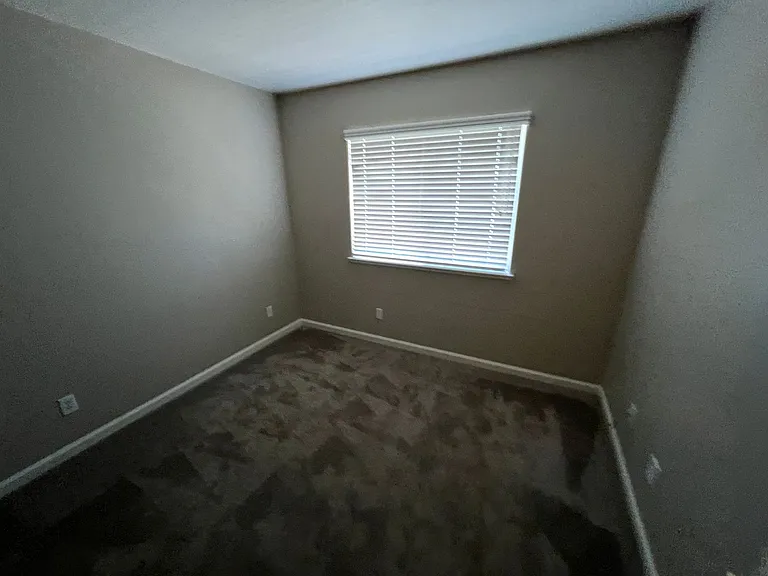 5724 Mist Ct — Photo 15