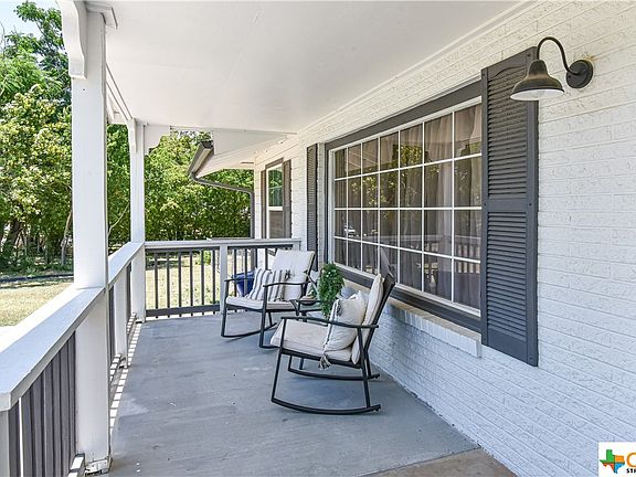 5th image of 1307 Robert Ave