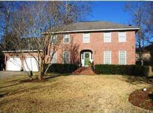 2 Buckingham Dr, Charleston, SC 29407
