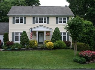 10108 Marshall Pond Rd, Burke, VA 22015