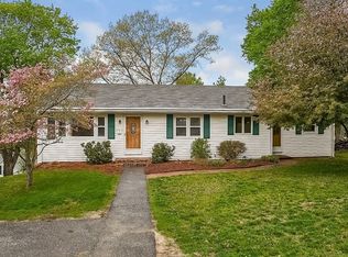 82 High St, Hudson, MA 01749