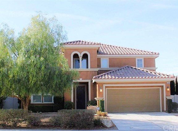 3rd image of 15842 Iron Canyon Ln