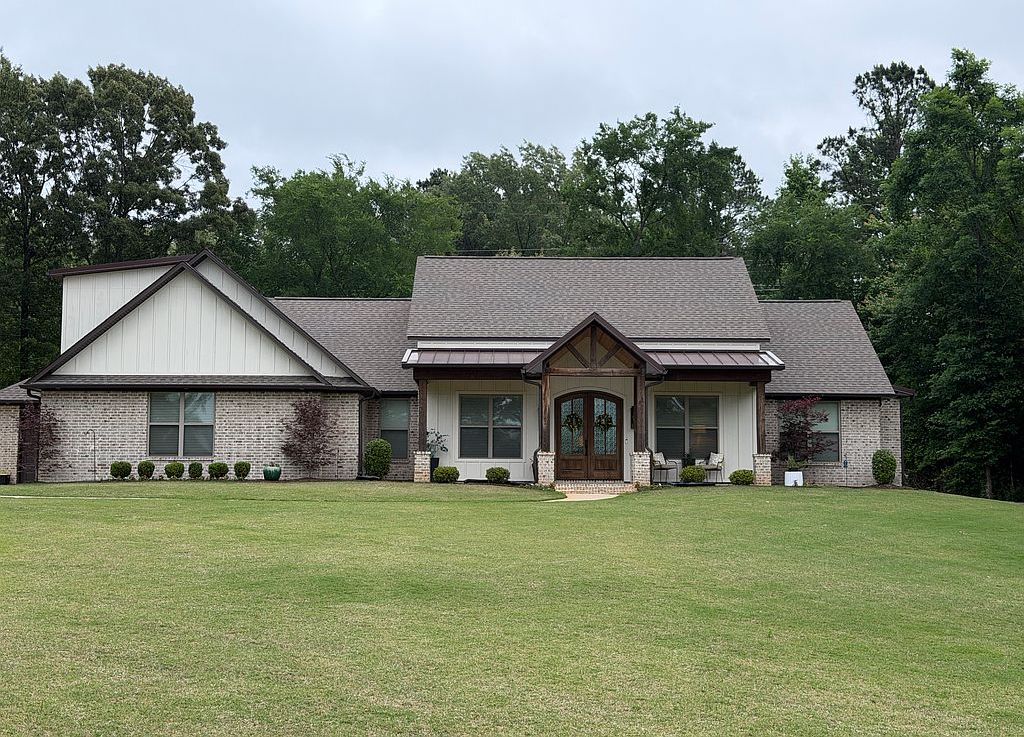 8212 Ava - Property Image