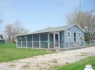 5535 E Treasure Ln, Port Clinton, OH 43452