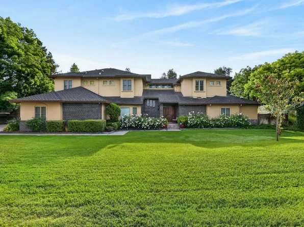 24347 Fairway Dr, Davis, CA 95616