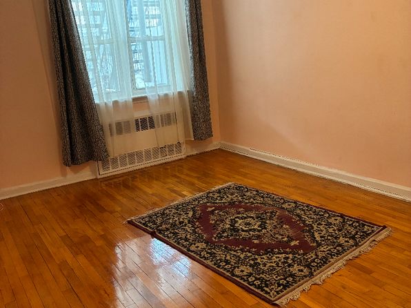 (undisclosed Address)