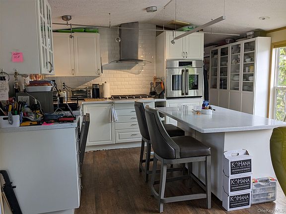 5th image of 4 Treeline Circle #4