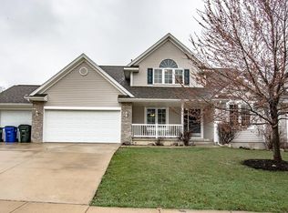 1726 Hughes Dr SW, Cedar Rapids, IA 52404