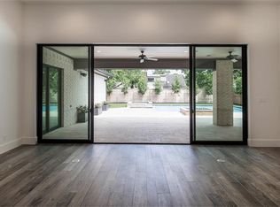 1418 Neptune Ln, Houston, TX 77062