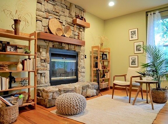 5th image of 579 Irishrose Ln