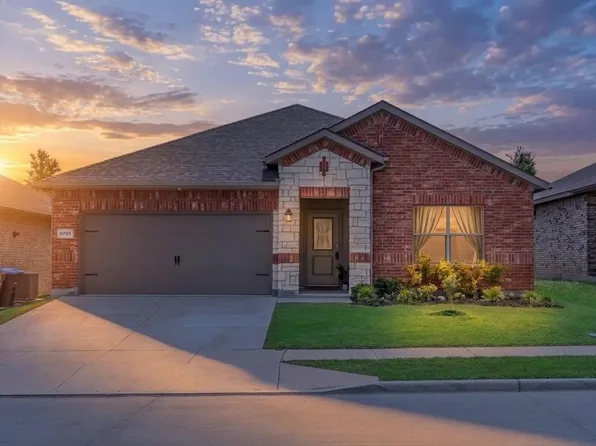 9705 Olanta Trl, Fort Worth, TX 76108
