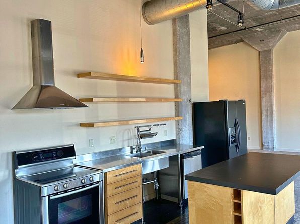 103 E Sprague Ave #401