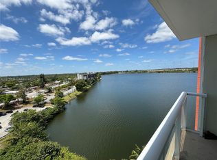 1301 NE Miami Gardens Dr APT 903, Miami, FL 33179