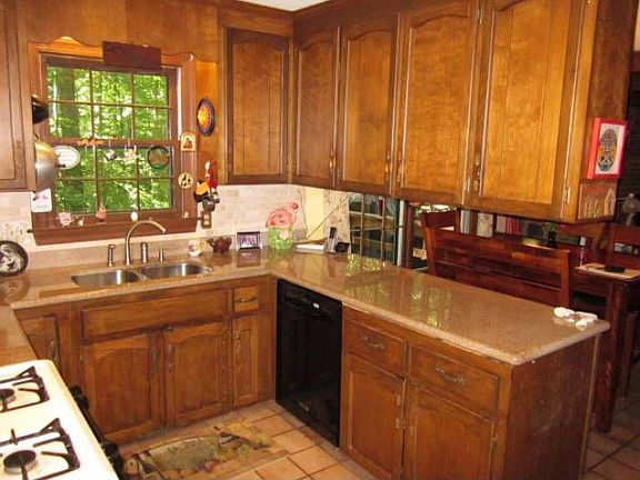 Kitchen w/Granite Tops