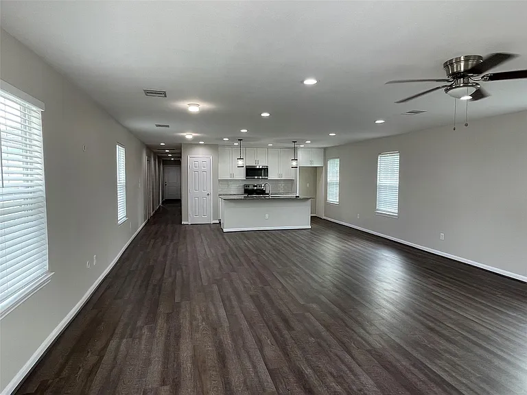 3340 Simmons St — Photo 4