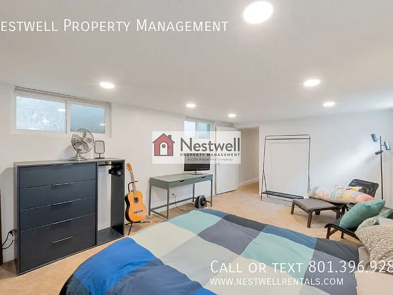 951 W Signora Dr — Photo 19