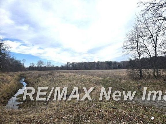 4th image of N River Rd