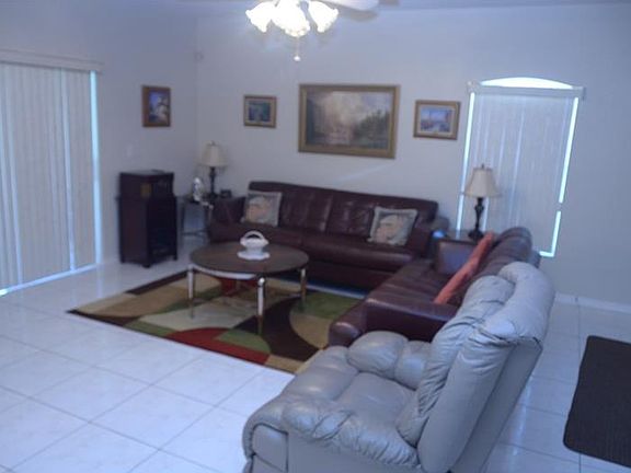 5th image of 2414 Placetas Ct
