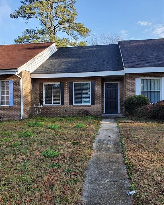 1st image of 504 Lanier Cres