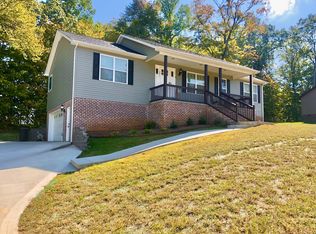 4921 Hilham Rd, Cookeville, TN 38506