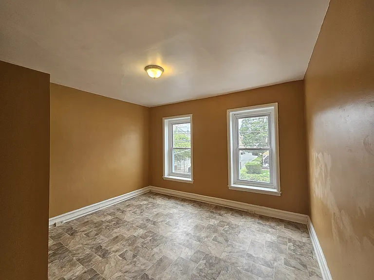 731 N Lumber St — Photo 4