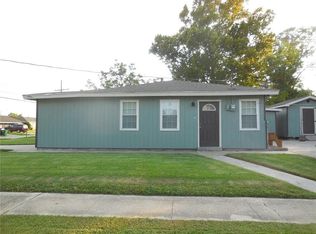 330 Azalea Dr, Waggaman, LA 70094