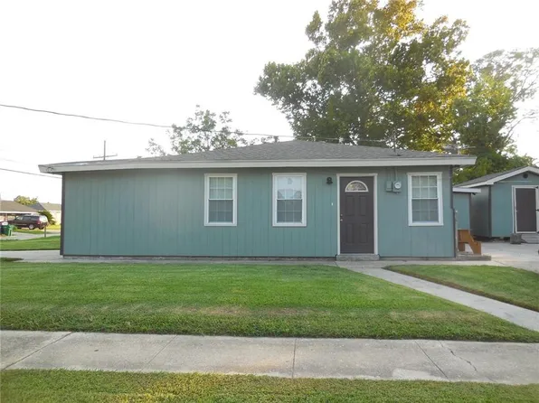 330 Azalea Dr, Waggaman, LA 70094