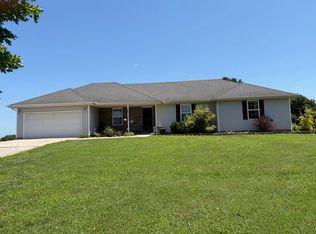21092 Lawrence 1212, Ash Grove, MO 65604