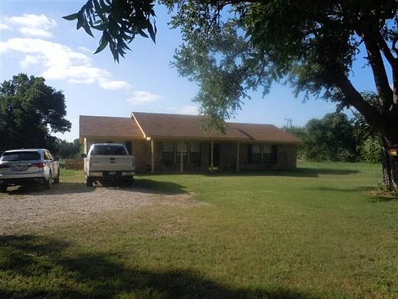 1st image of 408 NW County Road 4040