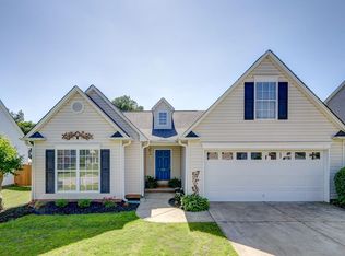 132 Longwood Ln, Easley, SC 29642