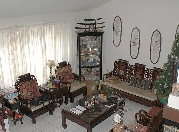 4th image of 1860 Mirador Dr