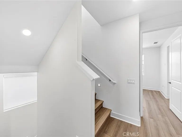1041 Citrus Ave — Photo 17