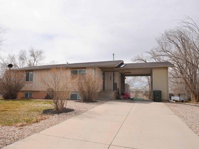 3969 N Arabian Way, Enoch, UT, 84721