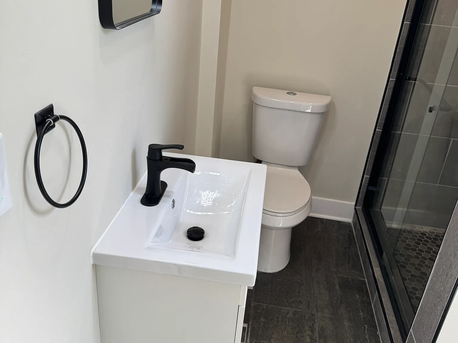 1 bed, 442 sqft, $1,800 — Photo 4
