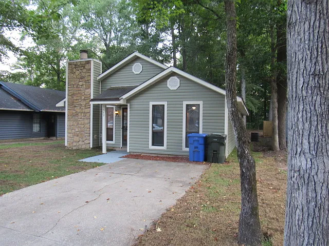 540 Crooked Creek Ct — Photo 2
