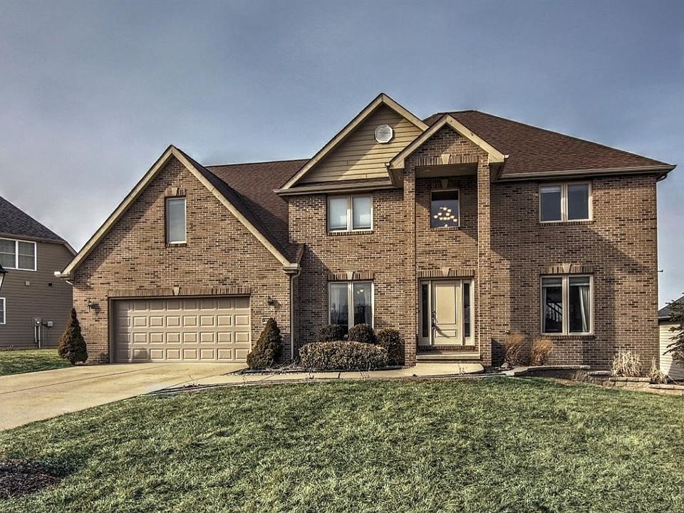 1st image of 10572 Erie Dr