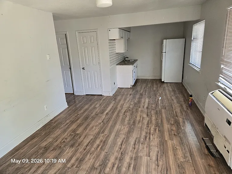 4547 Colonial Ter #4551 — Photo 1