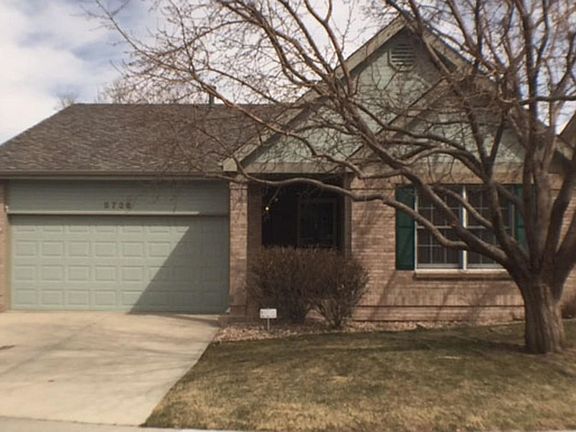 Low HOA Fees: Snow,Lawn & More