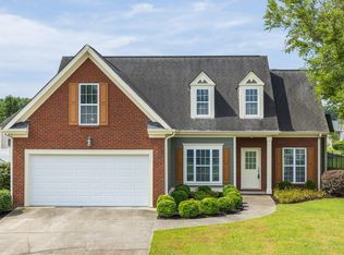 8418 Lexie Ln, Ooltewah, TN 37363