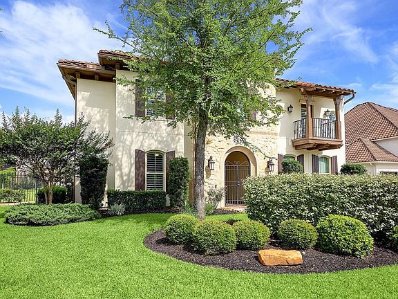 2nd image of 3 Burgandy Oaks Ct