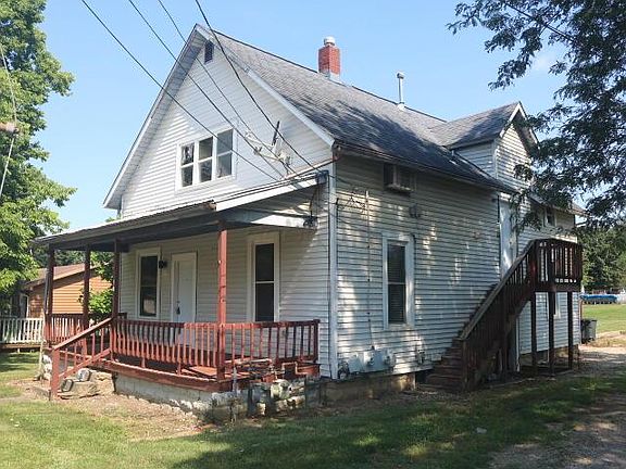 2nd image of 105 Plum St